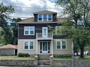 893 Diamond Hill Rd, Woonsocket, RI 02895