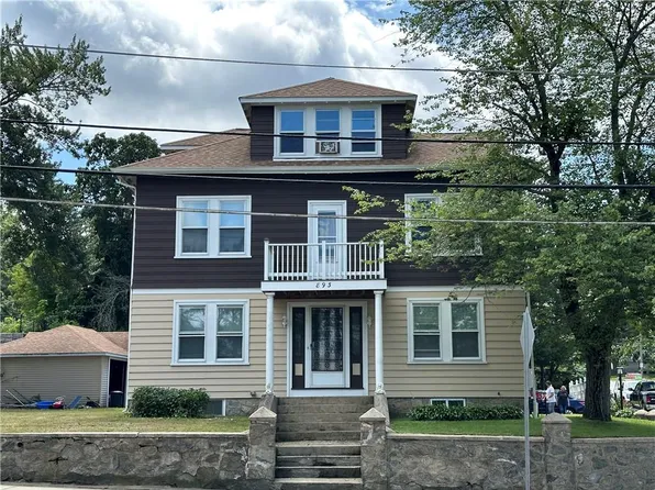 893 Diamond Hill Rd, Woonsocket, RI 02895