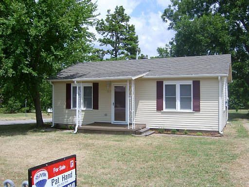 1st image of 1017 N Pesotum Ave