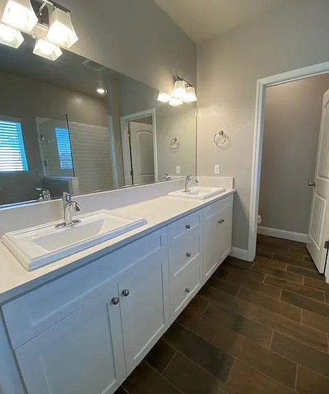 2177 La Vona Ave — Photo 19