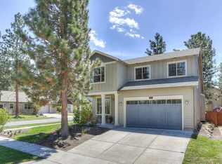 19845 Hollygrape St, Bend, OR 97702