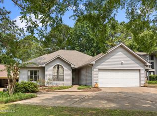 415 Spike Rdg, Canton, MS 39046