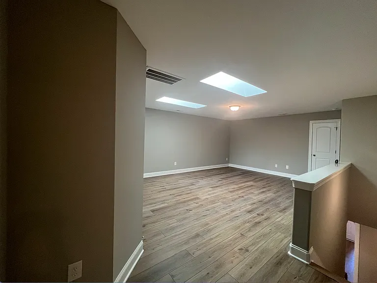 1618 Cedar Hill Way — Photo 30
