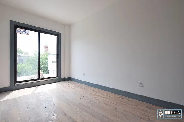 Rented by null | media 22