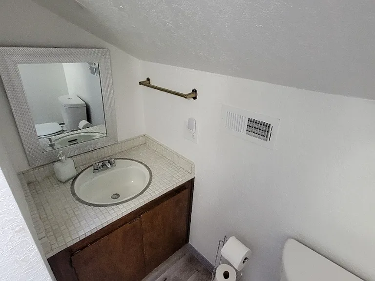 810 N Humphreys St — Photo 15