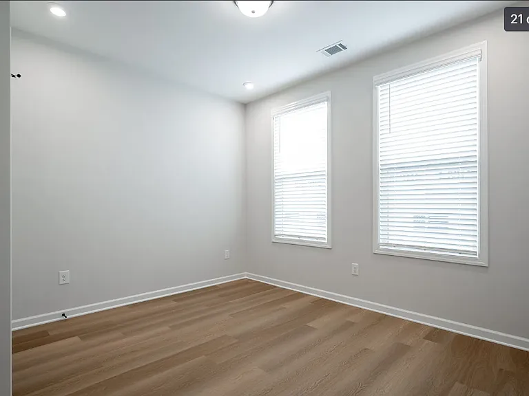 2775 Butlers Green Cir — Photo 5