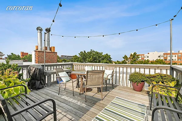 Sold by Corcoran | media 19