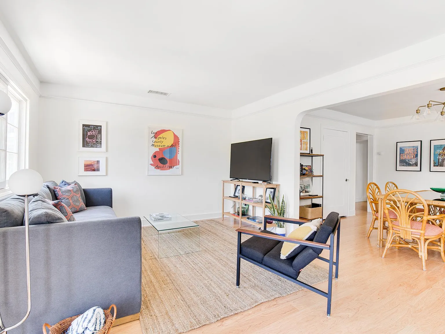 1 bed, 900 sqft, $4,800 — Photo 3