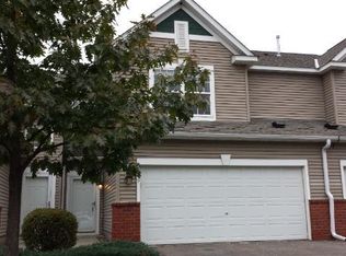 309 Heritage Trl, Circle Pines, MN 55014