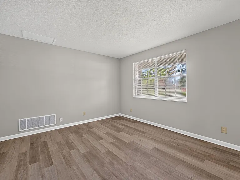 12351 Condor Dr — Photo 4
