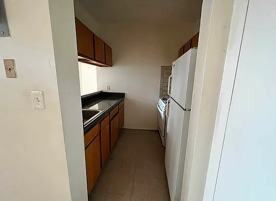 Rented by EastMount Realty LLC | media 1