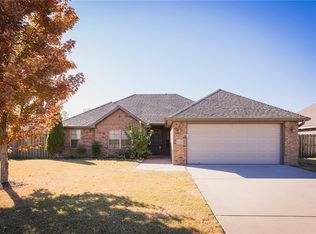 7613 Brooklyn Ave, Springdale, AR 72762