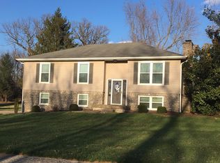 401 Quail Run Rd, Versailles, KY 40383