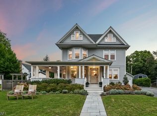 29 Northview Ave, Montclair, NJ 07043