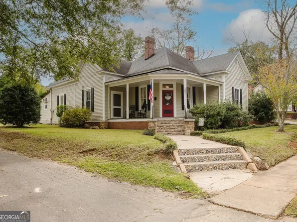 402 Zebulon St, Barnesville, GA 30204