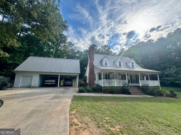 202 Commodore Dr, Milledgeville, GA 31061
