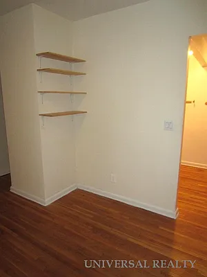 Rented by Universal Realty Group | media 20