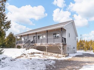 62 McIvor Dr, Northern Bruce Peninsula, ON N0H 1Z0