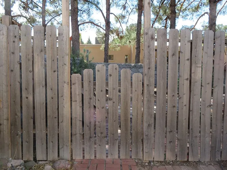 654 Rouault Ave — Photo 18