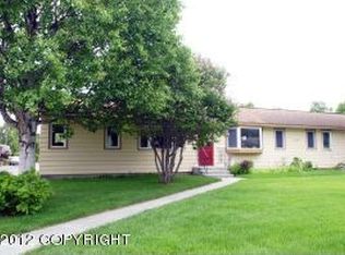 1045 Beech Ln, Anchorage, AK 99501