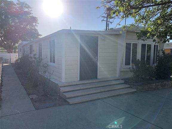3rd image of 25814 Homeland Ave