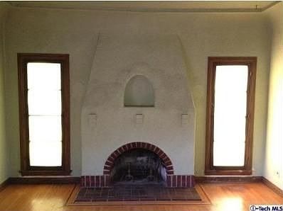 5th image of 727 Burchett St