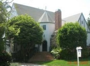 2875 Club Dr, Los Angeles, CA 90064