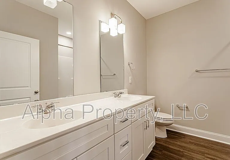 121 Remount Way — Photo 14