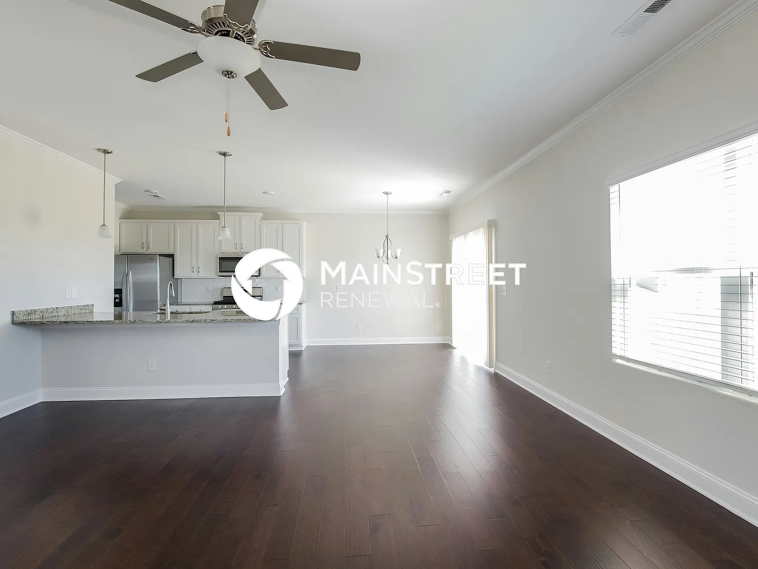 2126 Vecchio Dr — Photo 3