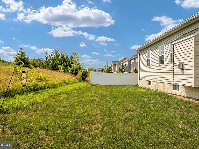 9627 Hillcrest Dr — Photo 48