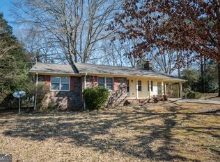100 V F West Dr, Watkinsville, GA 30677