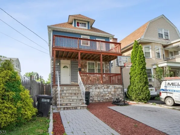 11 E Clay Ave, Roselle Park Boro, NJ 07204