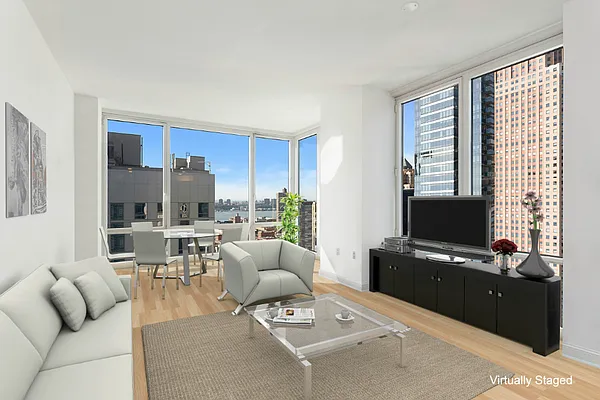 Sold by Level Group | media 6