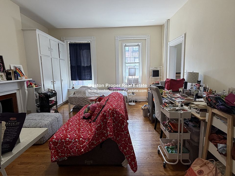 1st image of 337 Beacon St APT 1