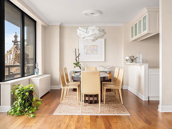 4th image of 418 E 59th St APT 21A