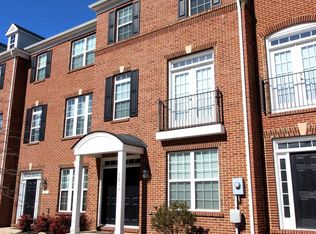 42778 Hay Rd, Ashburn, VA 20147