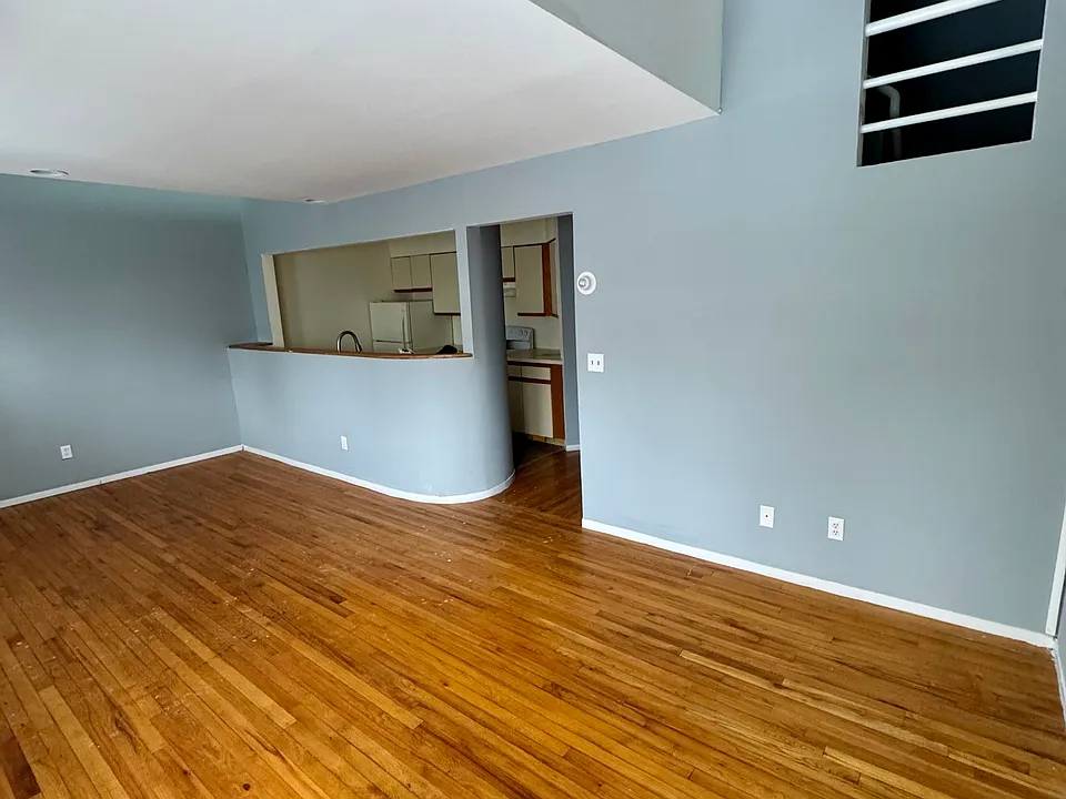 127 Union St #2