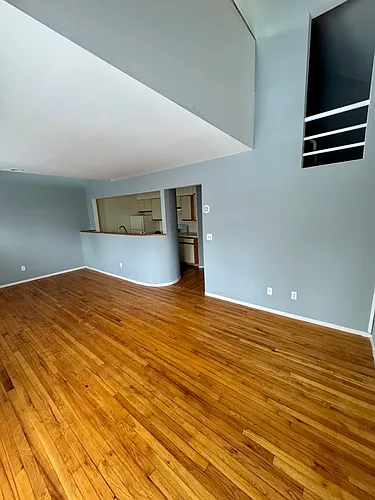 127 Union St #2 Photo 1