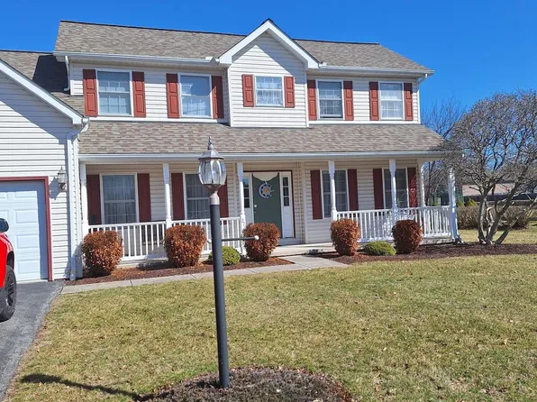 27 Hounds Run, Gettysburg, PA 17325