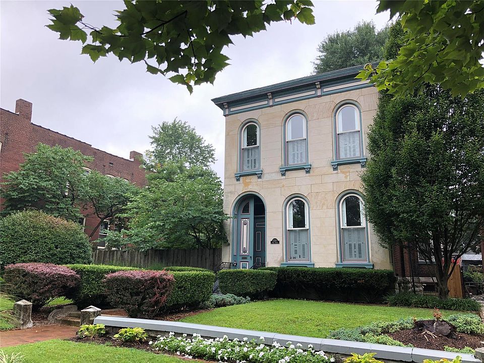 1st image of 2320 Park Ave
