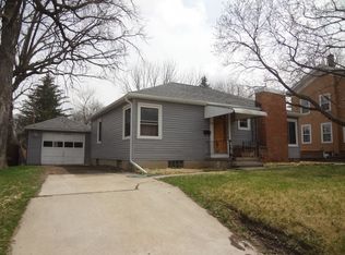 216 Oak St, Mayville, WI 53050