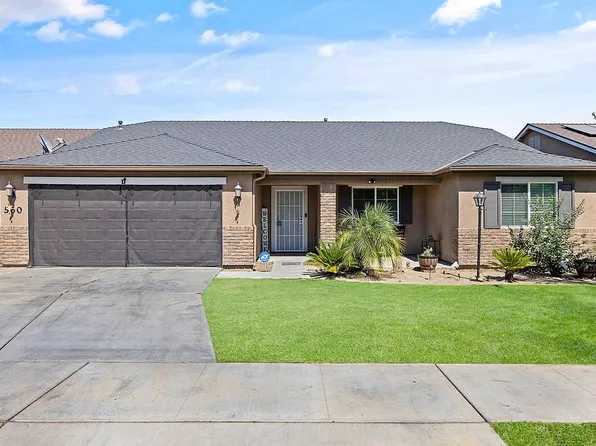 560 Hall St, Tulare, CA 93274