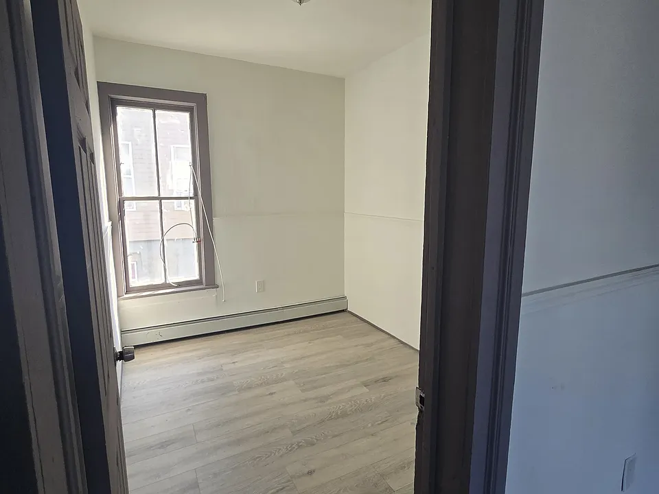 13 Orange St #2
