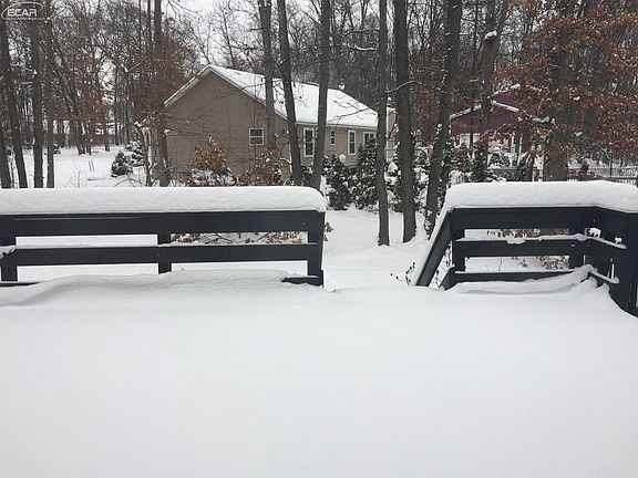 3rd image of 8490 Pineview Lake Dr