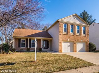 2139 Silentree Dr, Vienna, VA 22182