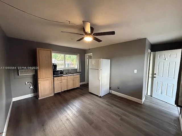 4148 SW 24th St #0 — Photo 12