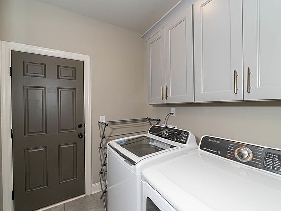3rd image of 117 Alex Trace Dr
