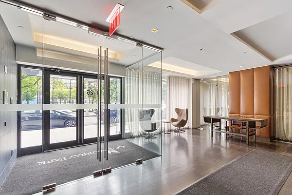 Sold by Nest Seekers International | media 9