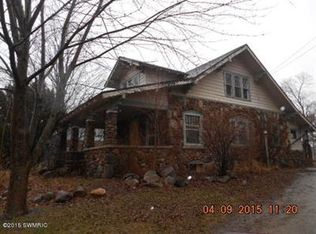 144 W Pleasant St, Hubbardston, MI 48845