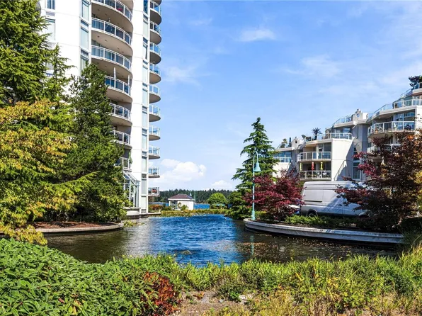 158 Promenade Dr #402, Nanaimo, BC V9R 6M7